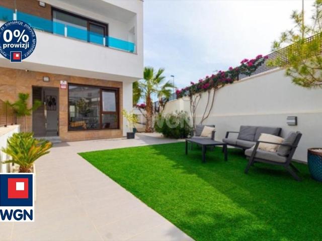 Torrevieja, Osiedle z basenem, 98 m2
