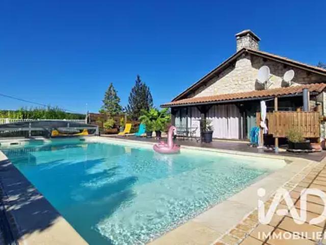 Torsac 16410 Achat / Vente maison 9 pièces t9 parking