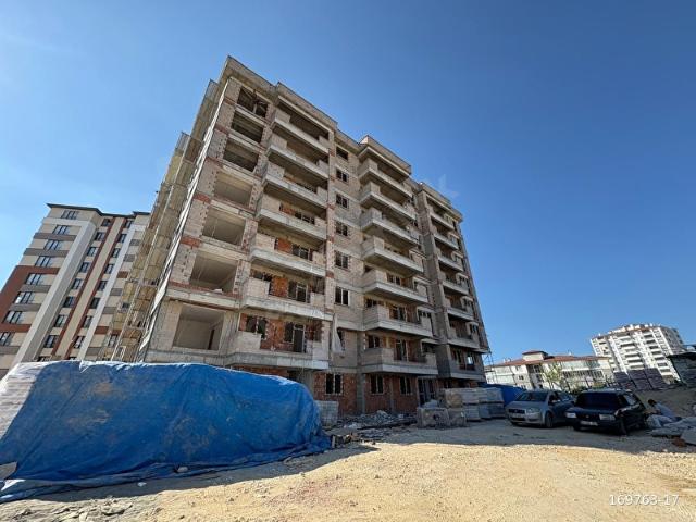 TOSYA YOLU'NDA BİR AYA TESLİM 2+1 SATILIK DAİRE