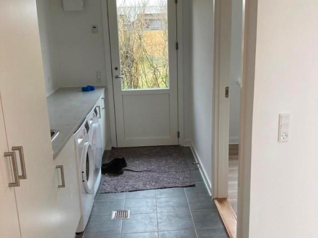 Nyrenoveret rækkehus indflytningsklart 12d