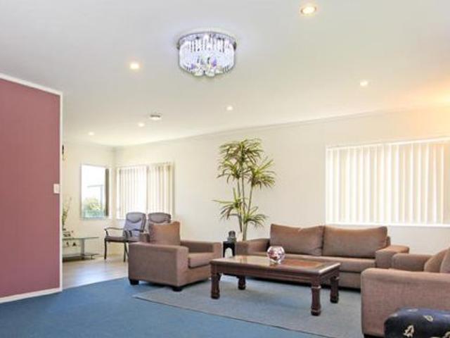 totara heights, 3 bedrooms