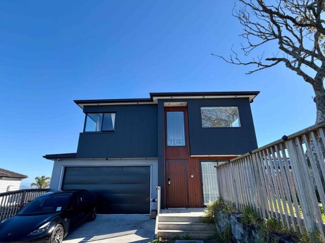 totara park, 5 bedrooms