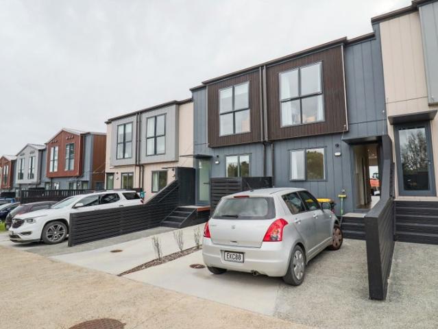 totara park, 3 bedrooms
