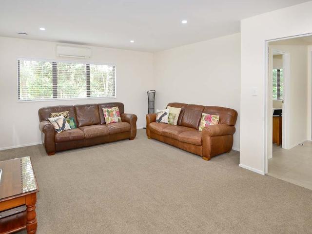 TOTARA VALE 4 Bedooms With 2 Bathroom Family Home