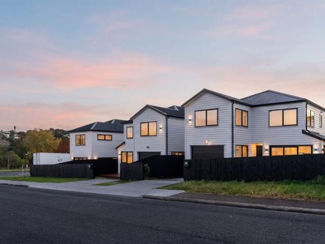 totara vale, 5 bedrooms