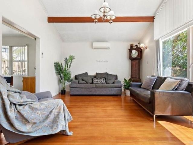 totara vale, 1 bedroom