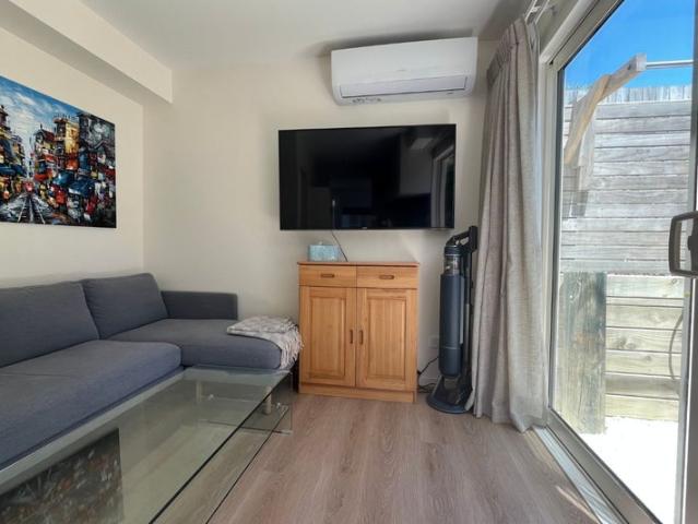 totara vale, 2 bedrooms