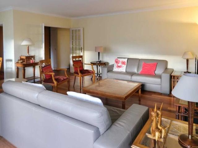 Tout savoir sur cet appartement à Neuilly sur Seine