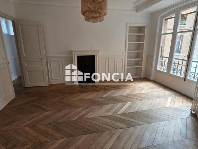 Tout savoir sur cet appartement à Paris 16ème