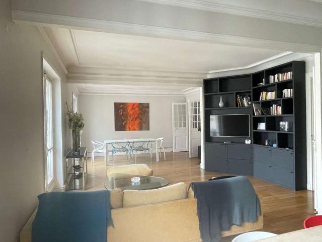 Tout savoir sur cet appartement à Paris 17ème
