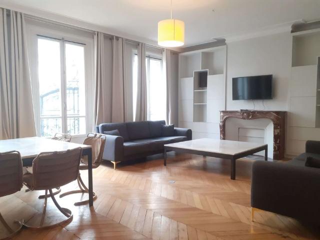 Tout savoir sur cet appartement à Paris 17ème
