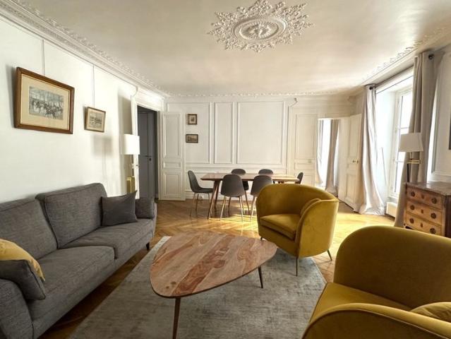 Tout savoir sur cet appartement à Paris 7ème