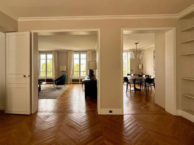 Tout savoir sur cet appartement à Paris 7ème