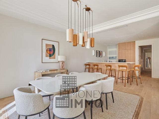 Tout savoir sur cet appartement à Paris 7ème