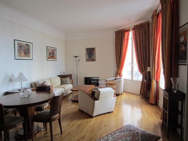 Tout savoir sur cet appartement à Paris 6ème