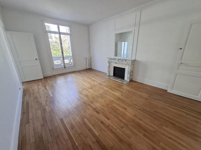 Tout savoir sur cet appartement à Paris 8ème