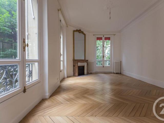 Tout savoir sur cet appartement à Paris 8ème