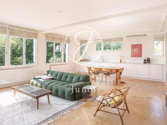 Tout savoir sur cet appartement dans le quartier Coteaux, à Saint Cloud