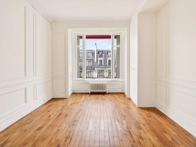 Tout savoir sur cet appartement dans le quartier Courcelles Wagram, à Paris 17ème