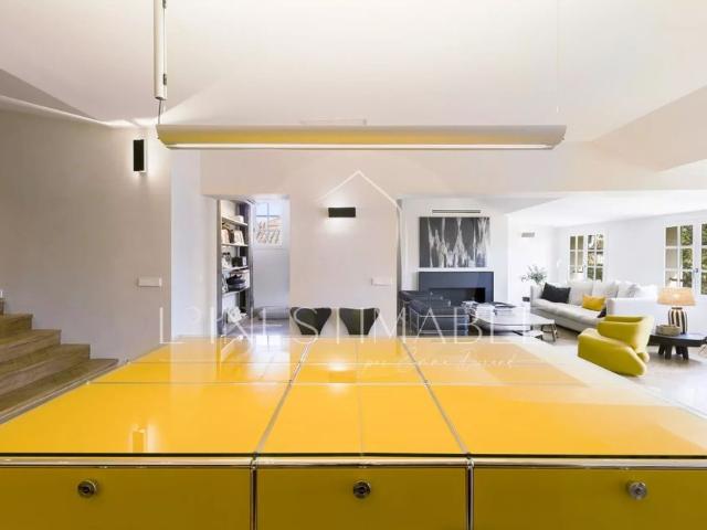 Tout savoir sur cet appartement dans le quartier Comtale Cente Cours Mirabeau, à Aix en Provence