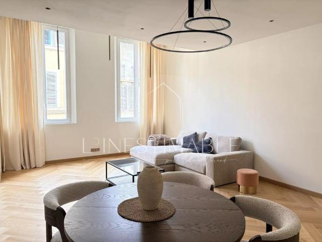 Tout savoir sur cet appartement dans le quartier Comtale Cente Cours Mirabeau, à Aix en Provence
