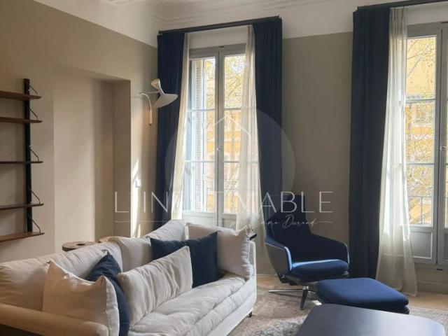 Tout savoir sur cet appartement dans le quartier Comtale Cente Cours Mirabeau, à Aix en Provence