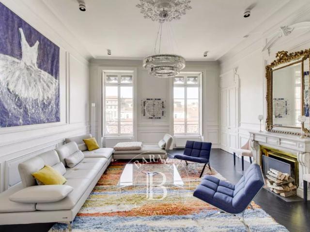 Tout savoir sur cet appartement dans le quartier Cordeliers Célestins Bourse, à Lyon 2ème