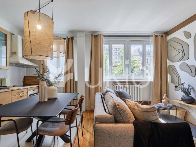 Tout savoir sur cet appartement dans le quartier Cambronne Garibaldi, à Paris 15ème