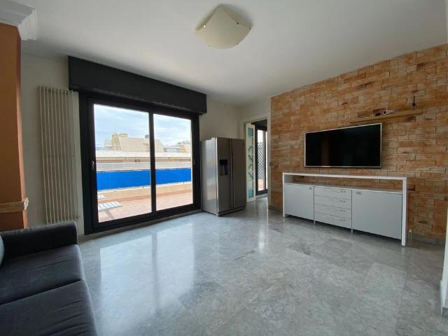 Tout savoir sur cet appartement dans le quartier Carré d'Or, à Nice