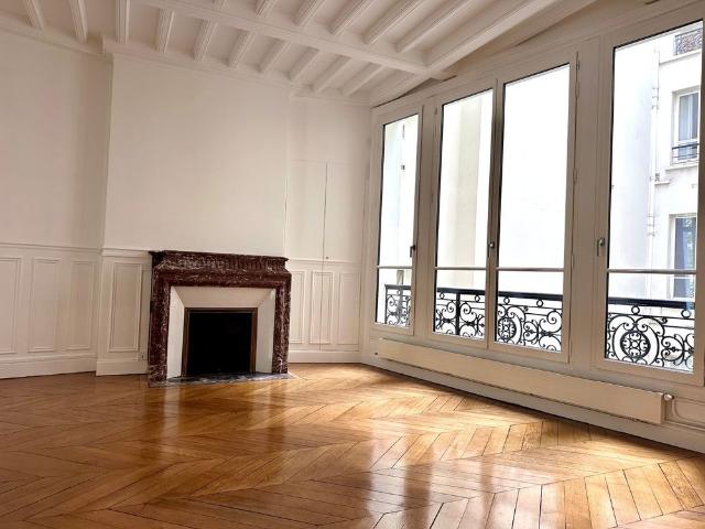 Tout savoir sur cet appartement dans le quartier Chaillot, à Paris 16ème