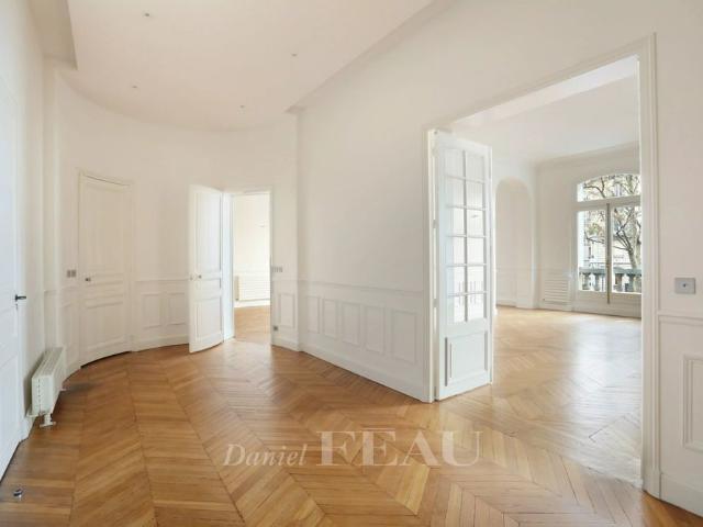 Tout savoir sur cet appartement dans le quartier Chaillot, à Paris 16ème