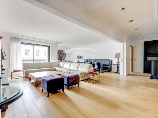 Tout savoir sur cet appartement dans le quartier Chaillot, à Paris 16ème
