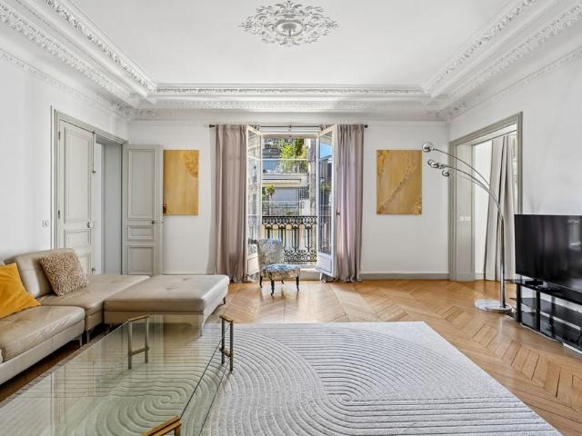Tout savoir sur cet appartement dans le quartier Chaillot, à Paris 16ème
