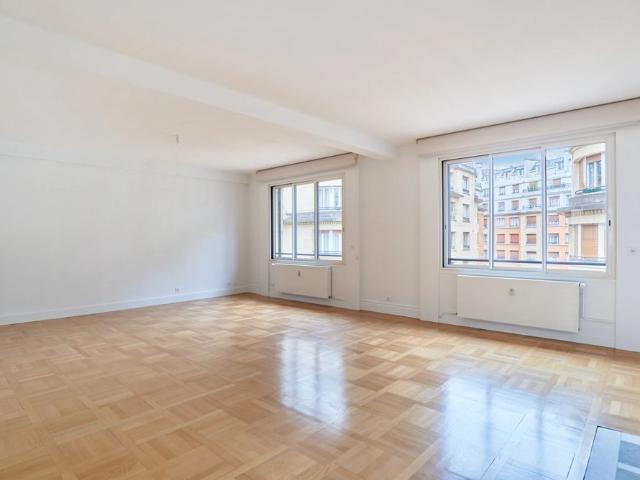 Tout savoir sur cet appartement dans le quartier Chaillot, à Paris 16ème