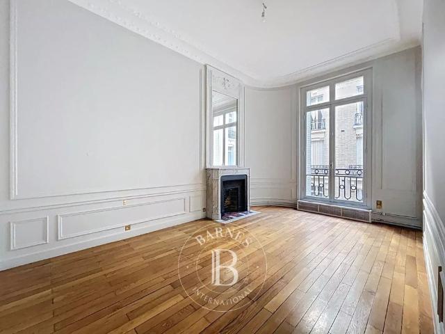 Tout savoir sur cet appartement dans le quartier Chaillot, à Paris 16ème