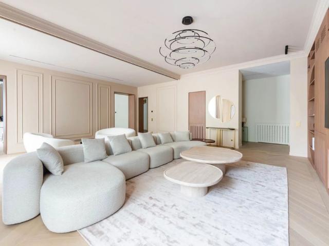 Tout savoir sur cet appartement dans le quartier Chaillot, à Paris 16ème