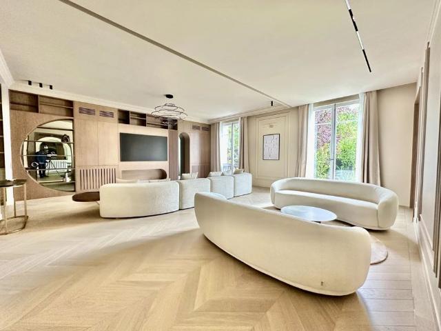 Tout savoir sur cet appartement dans le quartier Chaillot, à Paris 16ème