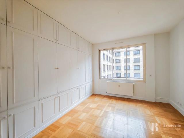 Tout savoir sur cet appartement dans le quartier Chaillot, à Paris 16ème