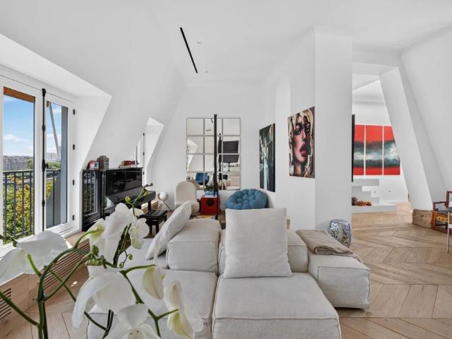 Tout savoir sur cet appartement dans le quartier Chaillot, à Paris 16ème