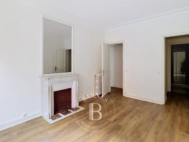 Tout savoir sur cet appartement dans le quartier Chaillot, à Paris 16ème
