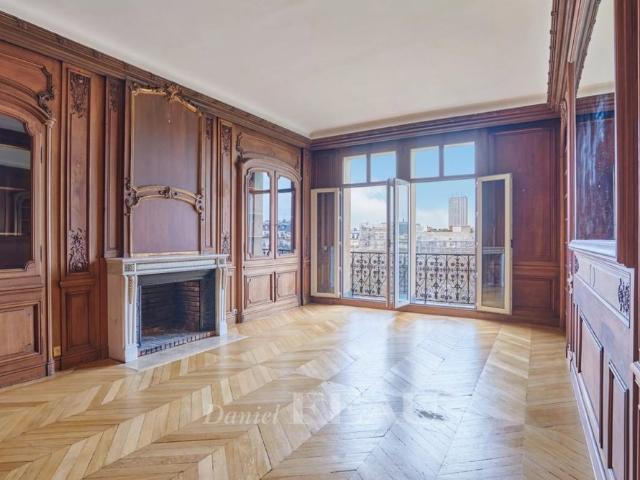 Tout savoir sur cet appartement dans le quartier Chaillot, à Paris 16ème