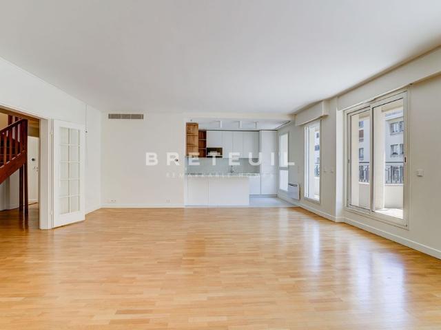 Tout savoir sur cet appartement dans le quartier Charles Laffitte, à Neuilly sur Seine