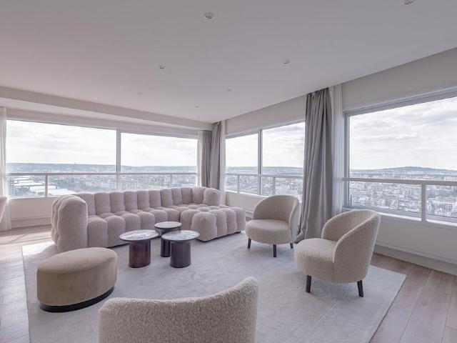 Tout savoir sur cet appartement dans le quartier Citroën Boucicaut, à Paris 15ème