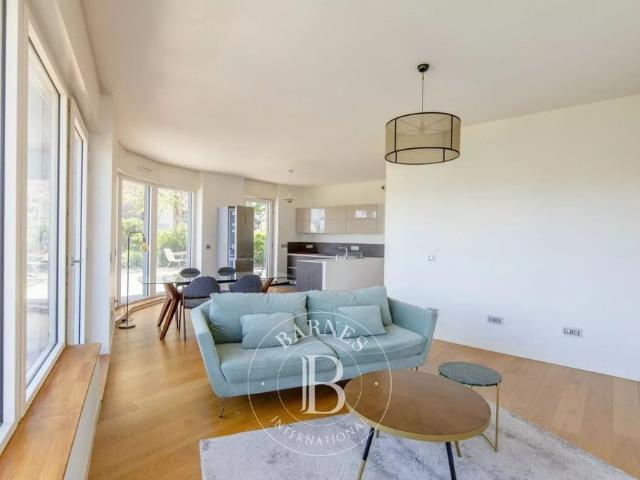 Tout savoir sur cet appartement dans le quartier Clichy Batignolles, à Paris 17ème