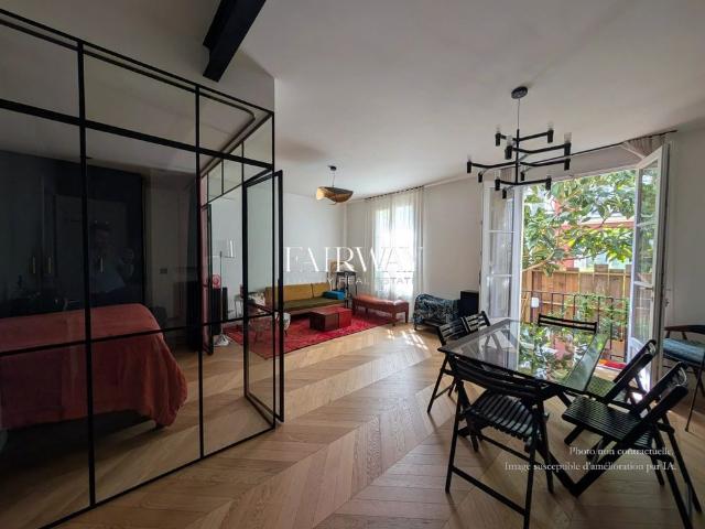 Tout savoir sur cet appartement dans le quartier Clichy Trinité, à Paris 9ème
