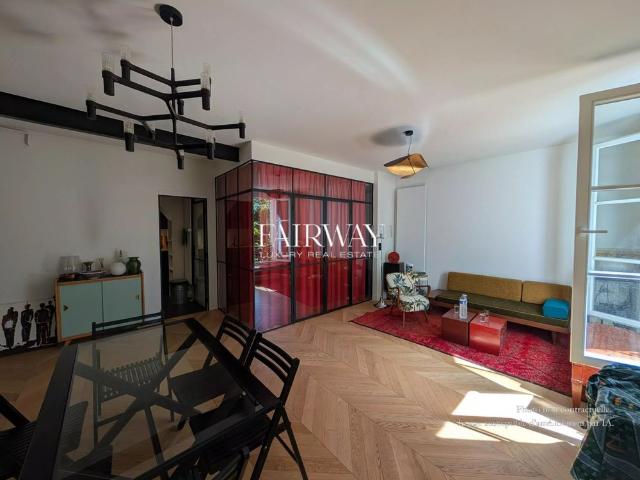 Tout savoir sur cet appartement dans le quartier Clichy Trinité, à Paris 9ème