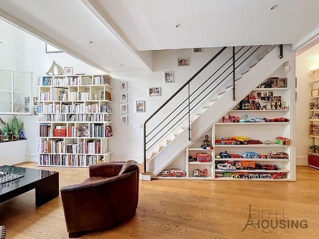 Tout savoir sur cet appartement dans le quartier Clignancourt Jules Joffrin, à Paris 18ème