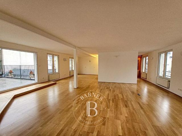 Tout savoir sur cet appartement dans le quartier Arts et Métiers, à Paris 3ème
