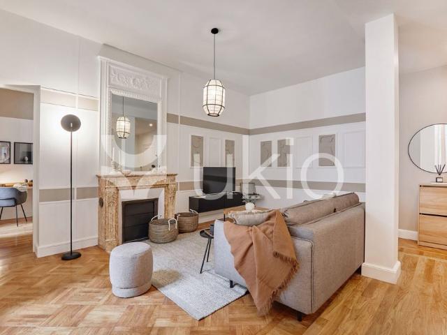 Tout savoir sur cet appartement dans le quartier Archives, à Paris 3ème