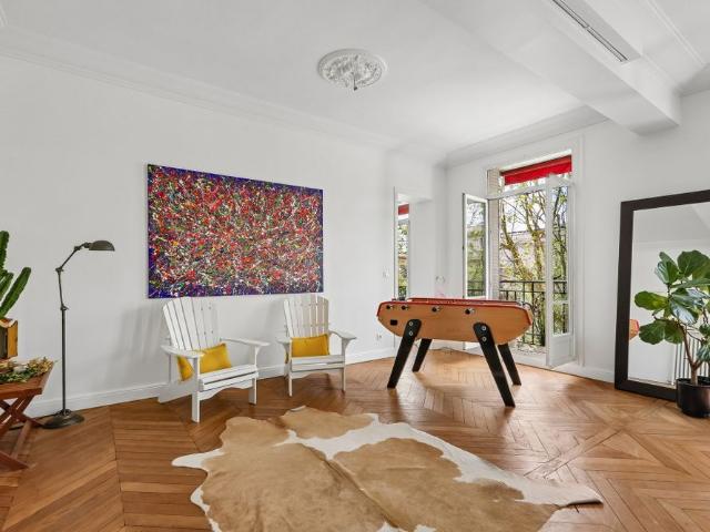 Tout savoir sur cet appartement dans le quartier Auteuil Nord, à Paris 16ème